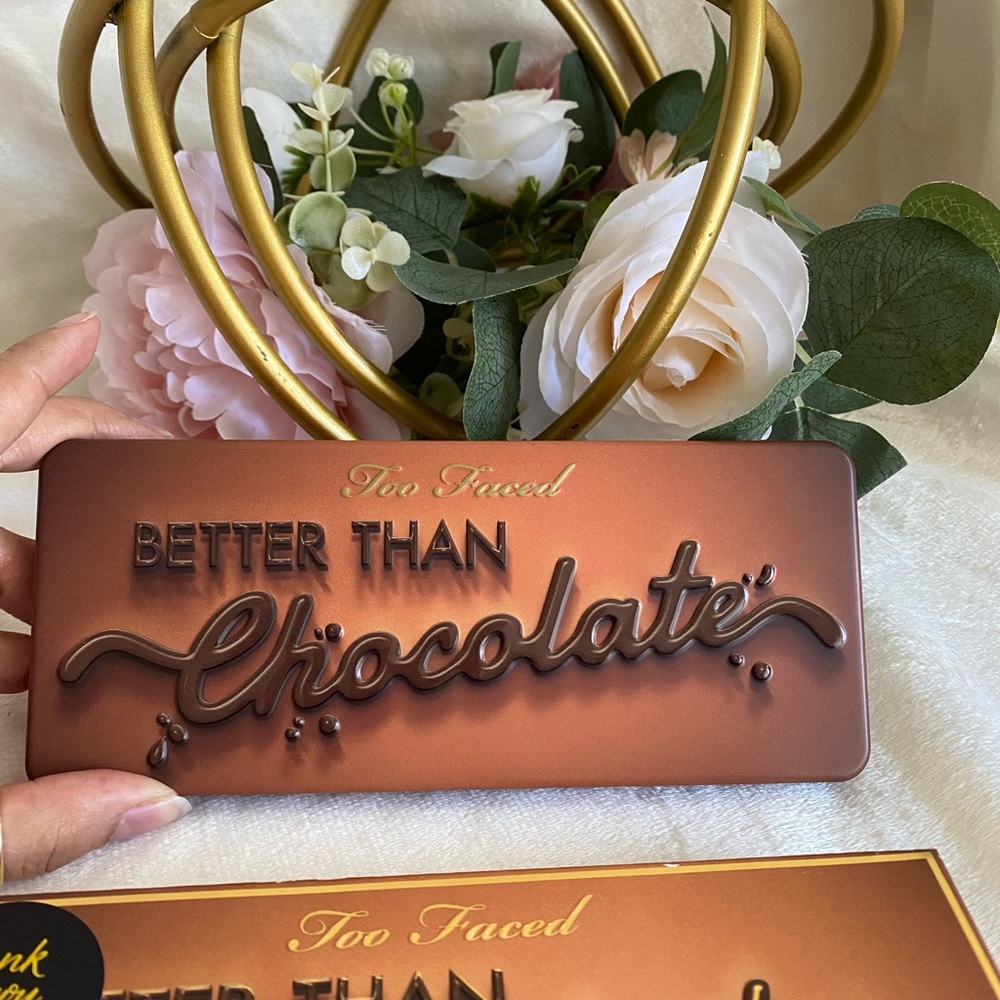 Too Faced Better Than Chocolate Eyeshadow Palette - Picture 4 of 7
